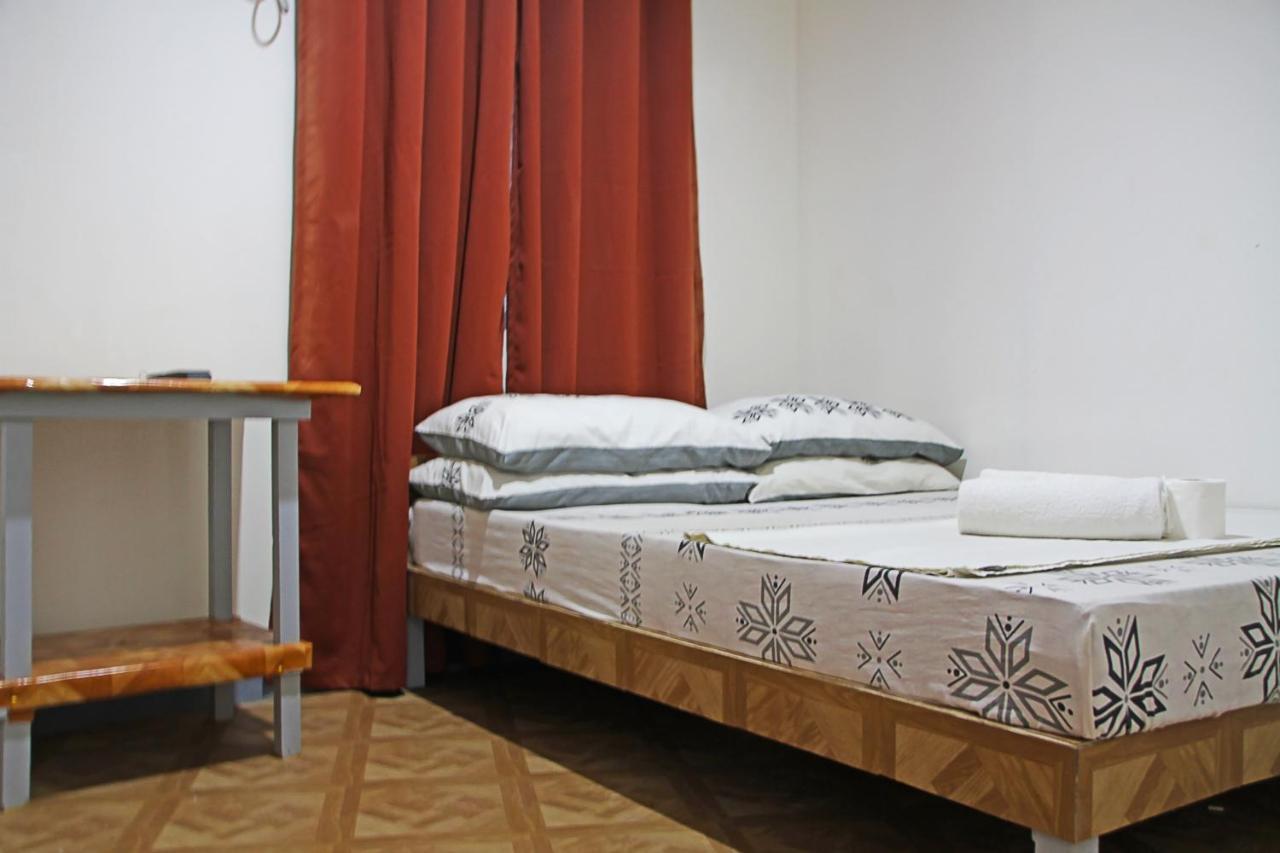 Mario'S Travellers Inn Coron Εξωτερικό φωτογραφία